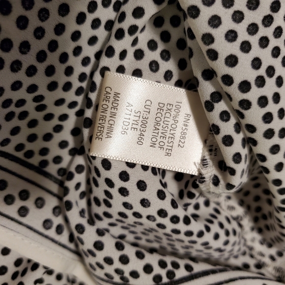 Max Studio Black & White Blouse - Large, polka dot, classic - Picture 5 of 6
